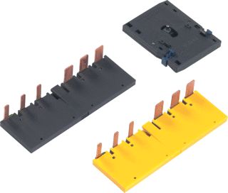 SCHNEIDER KIT VOOR OMKEERMAGNEETSCHAKELAAR T.B.V. LC1-D40AD65A INHOUD: LAD-4CM(MECHANISCHE VERGREND.) + LA9-D65A69(HOOFDSTROOMBEDRADING).