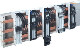 RITTAL STROOMRAILADAPTER OM 40A 3-POLIG 2X MONTAGERAILS TS 55D/ TS 55D-V H 10MM FRAME BXH 55X237MM AANSLUITKABEL AWG 8 130MM 