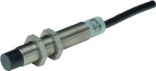 EATON INDUCTIEVE SENSOR 12MM LENGTE 62MM AFSTAND 10MM 6-48V NIET BONDIG MAAKCONTACT NPN KABEL 