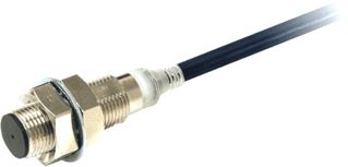 OMRON INDUCTIEVE SENSOR 12MM LENGTE: 47MM AFSTAND: 6MM 10-30V DC QUASIBONDIG KABEL PNP MAAK 800HZ